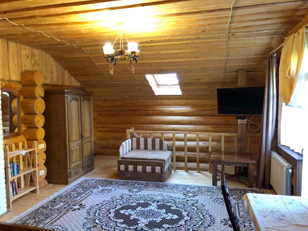 Hotel U Druziv Polyana  Esterno foto