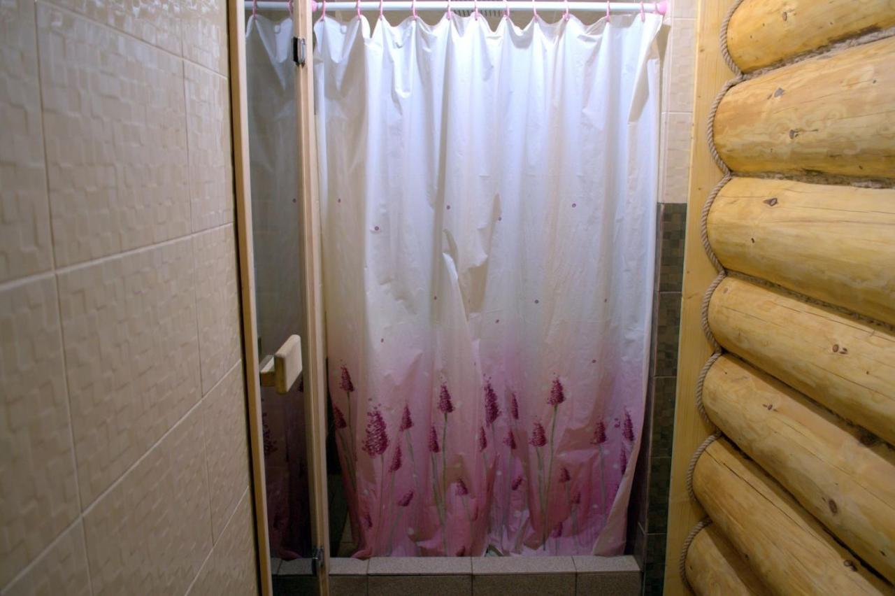 Hotel U Druziv Polyana  Esterno foto