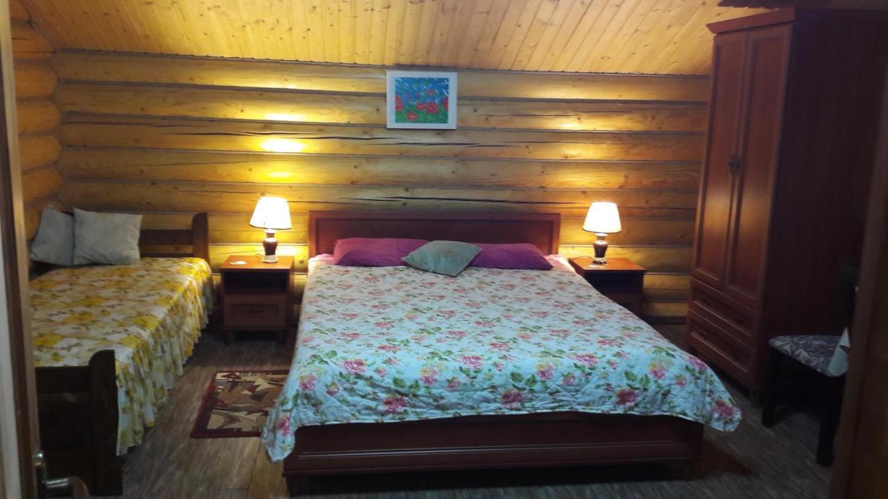 Hotel U Druziv Polyana  Esterno foto